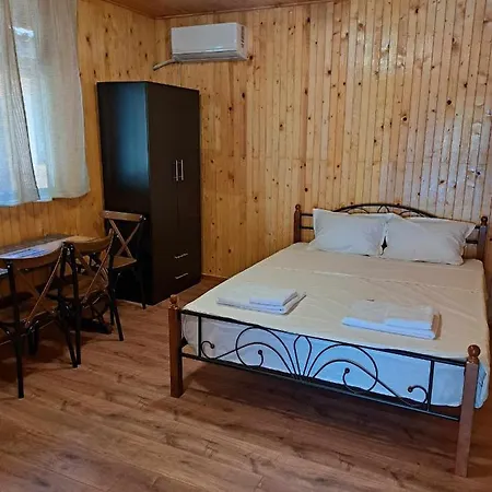 комплекс джулай морнинг Къмпинг Китен